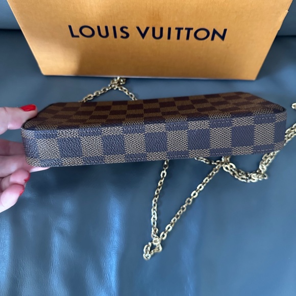 Louis Vuitton Felicie Bag - Picture 7 of 16